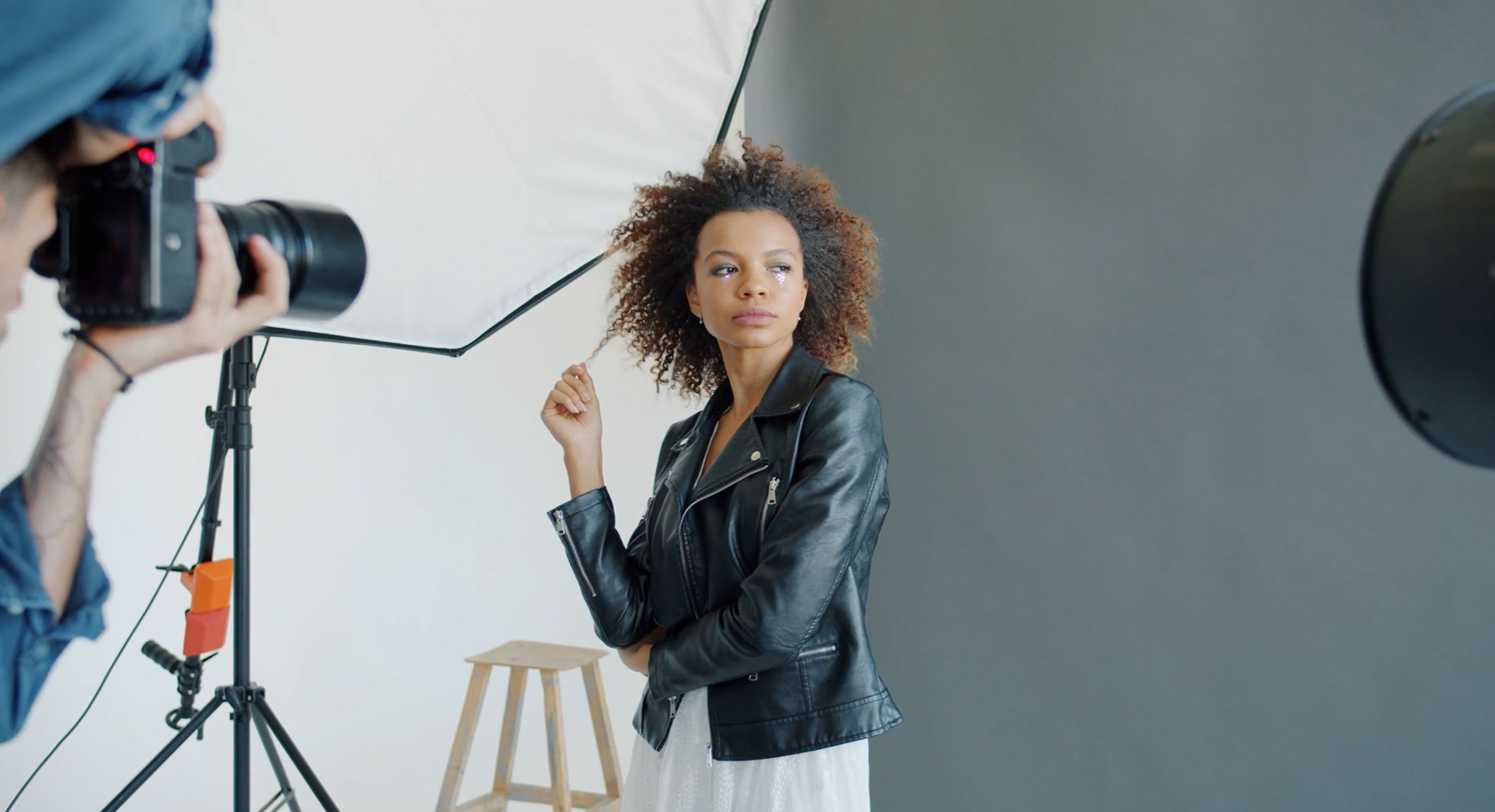 Fashion Shoot Lighting: How to Light Your Residential Design